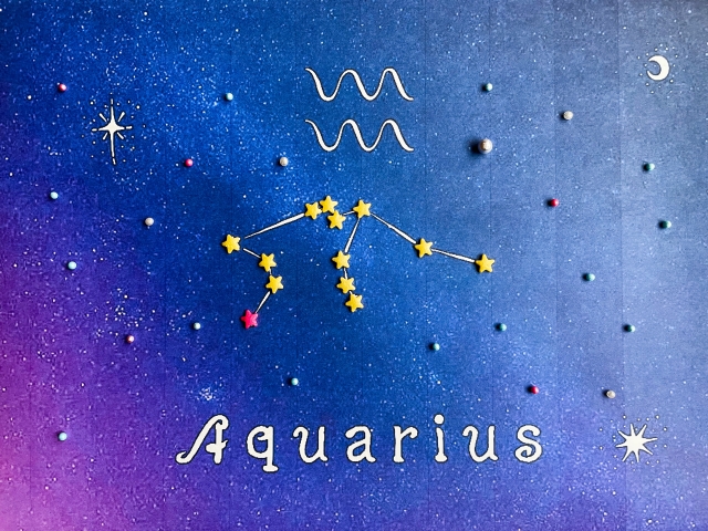 8月9日は「みずがめ座」で満月です。キーワードは「改革」です